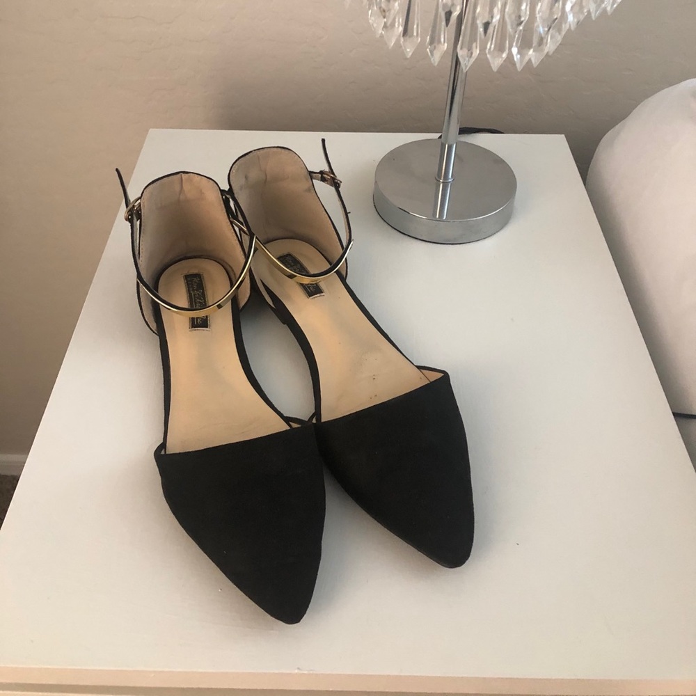 Ballet flats